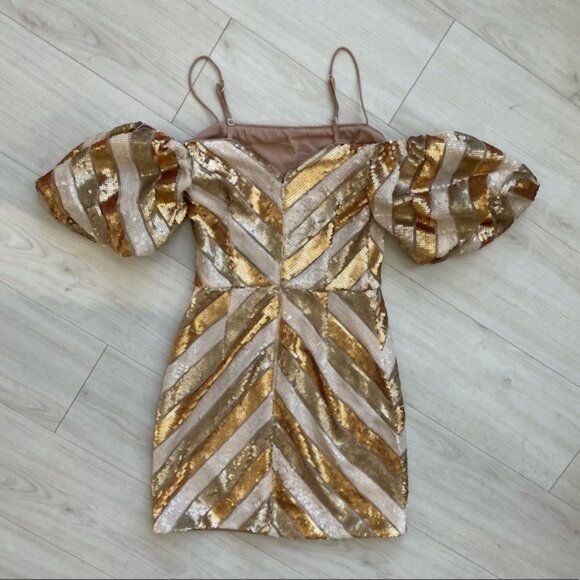 NWOT Revolve Keepsake wonderland sequin dress small - Picture 4 of 7